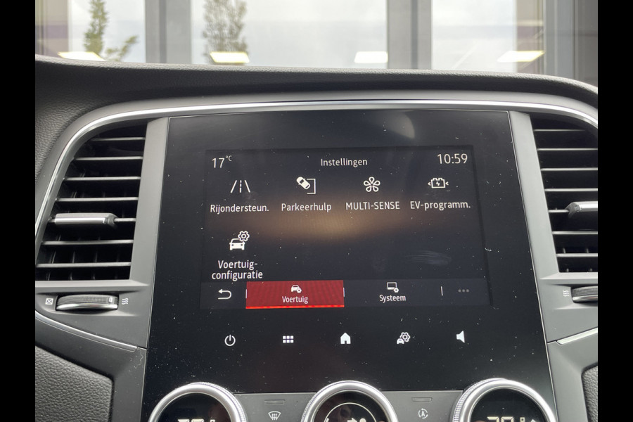 Renault Mégane Estate 1.6 E-Tech Plug-In Hybrid 160 Business Zen | Carplay/Android | PDC voor en achter | Climate | Cruise control | Lane assis Let op, rijdende auto, niet altijd aanwezig. Bel voor een afspraak!