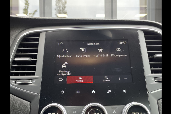 Renault Mégane Estate 1.6 E-Tech Plug-In Hybrid 160 Business Zen | Carplay/Android | PDC voor en achter | Climate | Cruise control | Lane assis Let op, rijdende auto, niet altijd aanwezig. Bel voor een afspraak!
