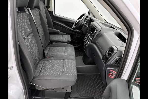 Mercedes-Benz Vito 116 CDI L2 Pro Trekhaak 2500kg Parkeerpakket Betimmering Navigatie Carplay