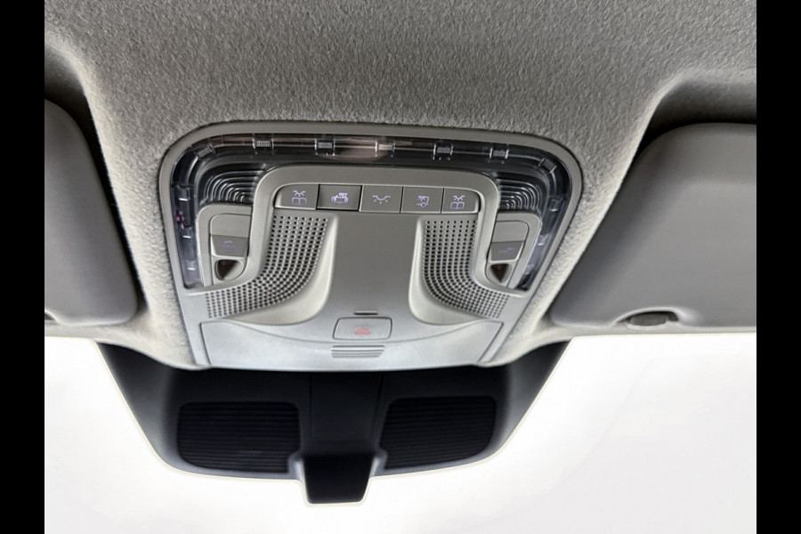 Mercedes-Benz Vito 116 CDI L2 Pro Trekhaak 2500kg Parkeerpakket Betimmering Navigatie Carplay