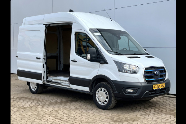 Ford E-Transit 68kWh 184PK L2H3 317km WLTP 97,4% (SOH) BEV Snelladen Camera Cruise control Climate control Carplay Navigatie Laadkabel Parkeersensoren V+A