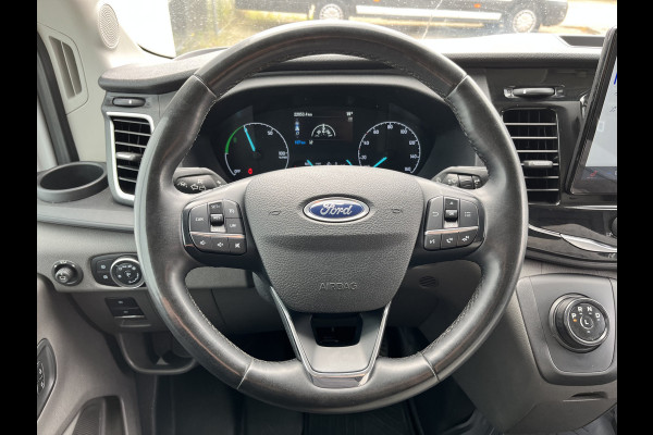 Ford E-Transit 68kWh 184PK L2H3 317km WLTP 97,4% (SOH) BEV Snelladen Camera Cruise control Climate control Carplay Navigatie Laadkabel Parkeersensoren V+A