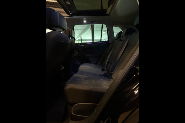 Volkswagen Tiguan 1.4 TSI eHybrid R-Line|PANO|FULL OPTIONS