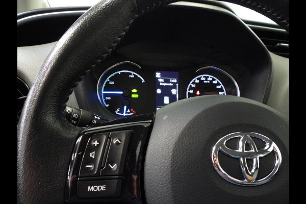 Toyota Yaris 1.5 Hybrid Active NAVI/CAMERA/CLIMA/CRUISE!