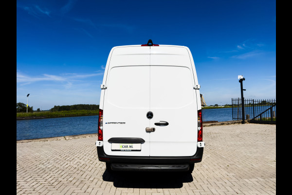 Mercedes-Benz eSprinter 314 L2 Pro 56kWh | 270° openslaande achterdeuren | Achteruitrijcamera | Snel laden |