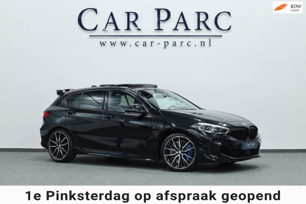 BMW 1-serie M135i xDrive 306+PK M-PERFORMANCE/LED/VIRTUAL/SFEER/PANO/LEER+S.VERWARMING/CAM/LMV/ACC/ECC/12 MND GARANTIE!