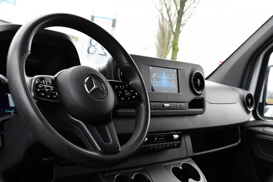 Mercedes-Benz Sprinter 317 1.9 CDI L2H2 RWD PB Edition Camera, Cruise, Carplay, 3500kg Trekhaak, 170PK, Automaat, LED,  Multimedia, UNIEK!