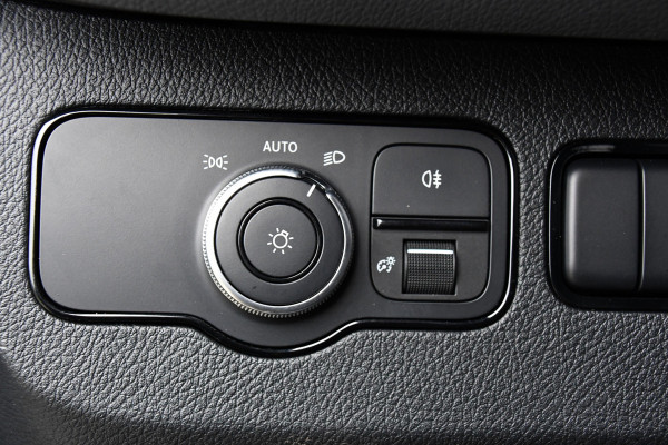 Mercedes-Benz Sprinter 317 1.9 CDI L2H2 RWD PB Edition Camera, Cruise, Carplay, 3500kg Trekhaak, 170PK, Automaat, LED,  Multimedia, UNIEK!