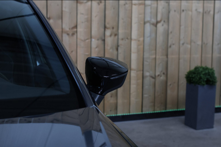 CUPRA Ateca 2.0 TSI 4DRIVE *Pano*Beats*Kuipstoelen*360 Camera*Trekhaak*