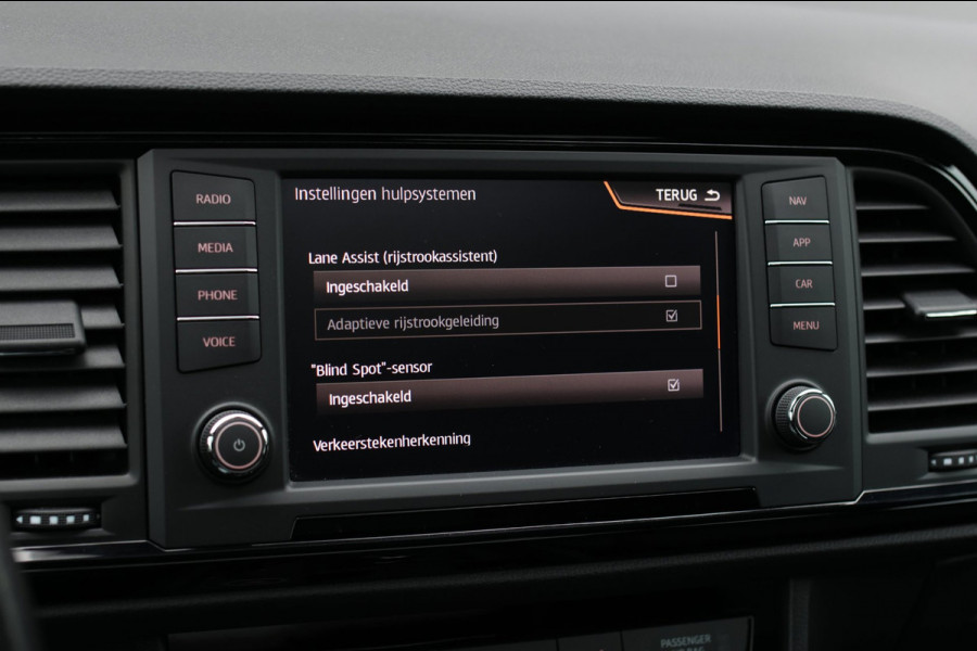CUPRA Ateca 2.0 TSI 4DRIVE *Pano*Beats*Kuipstoelen*360 Camera*Trekhaak*