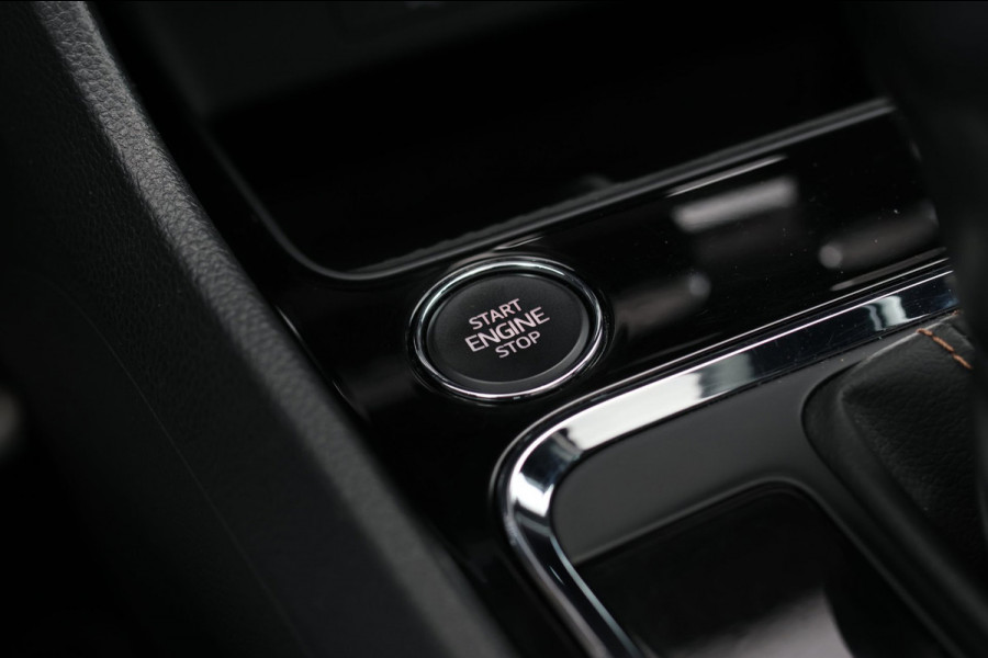 CUPRA Ateca 2.0 TSI 4DRIVE *Pano*Beats*Kuipstoelen*360 Camera*Trekhaak*
