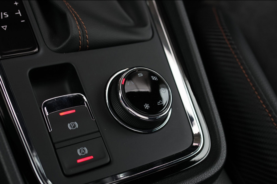 CUPRA Ateca 2.0 TSI 4DRIVE *Pano*Beats*Kuipstoelen*360 Camera*Trekhaak*