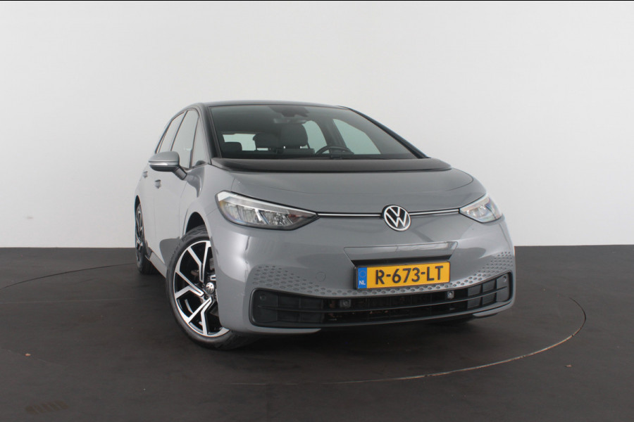Volkswagen ID.3 First 58 kWh > SOH 91%/Trekhaak/Moonstone Grey/19 inch