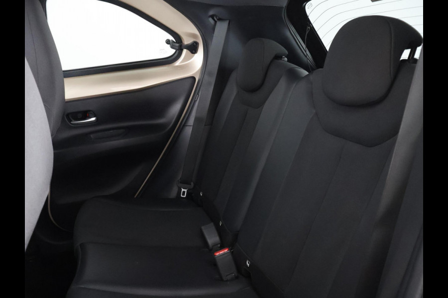 Toyota Aygo X 1.0 VVT-i S-CVT Envy | Keyless Entry & Start | Navigatie | Camera