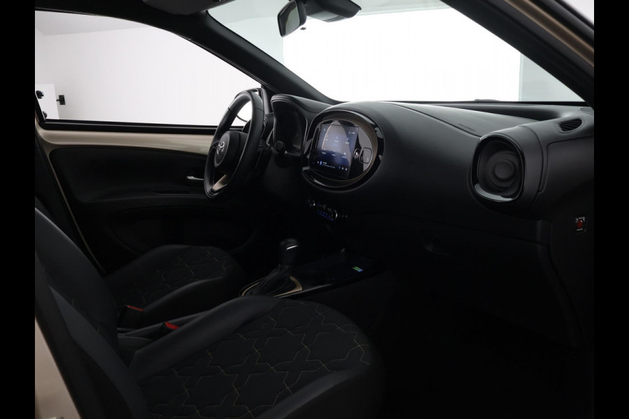 Toyota Aygo X 1.0 VVT-i S-CVT Envy | Keyless Entry & Start | Navigatie | Camera