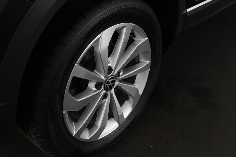 Volkswagen T-Roc 1.5 TSI Sport > Camera/Trekhaak/Winterpakket