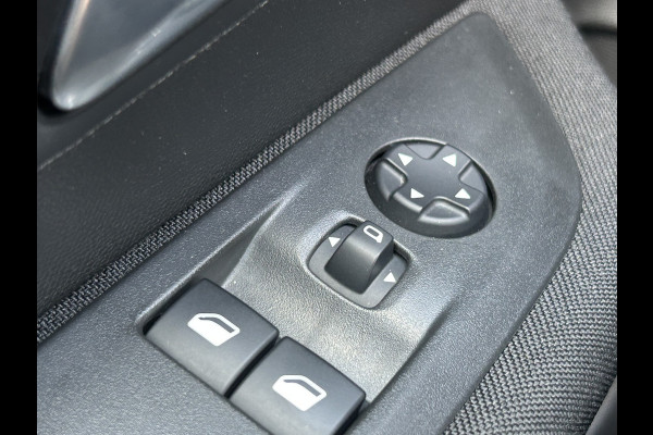Peugeot e-208 BWJ 2021 | EV 136PK Active 50 kWh | CLIMATE CONTR | CARPLAY | CRUISE | DAB+ |