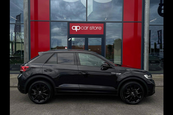 Volkswagen T-Roc 1.5 TSI 3 x R-Line | LED | Stoelverwarming | Carplay | Adaptive Cruise | Dode hoek detectie | Black Pakket |