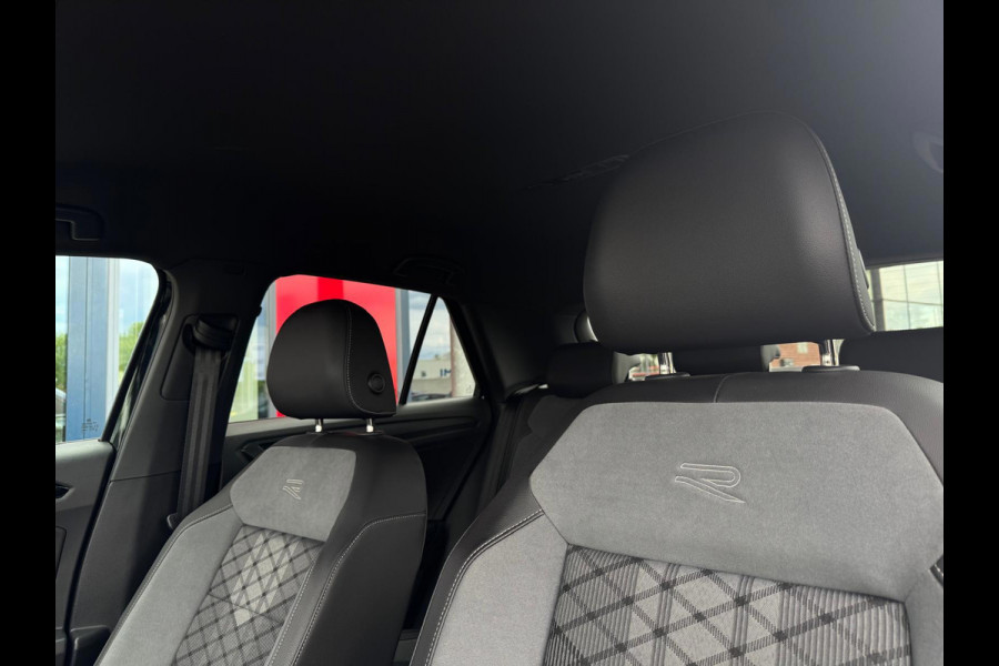 Volkswagen T-Roc 1.5 TSI 3 x R-Line | LED | Stoelverwarming | Carplay | Adaptive Cruise | Dode hoek detectie | Black Pakket |