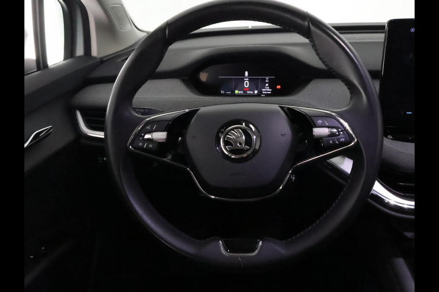 Škoda Enyaq iV 60 BLACKSTYLE SOH ACCU 91 %!! GARANTIE 8-2031* . PARKEERSENSOREN ACHTER . APPLE CARPLAY & ANDRIOD AUTO . CRUISE CONTROL .