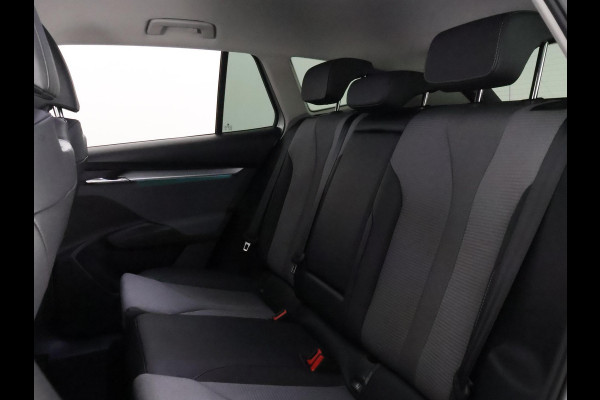 Škoda Enyaq iV 60 BLACKSTYLE SOH ACCU 91 %!! GARANTIE 8-2031* . PARKEERSENSOREN ACHTER . APPLE CARPLAY & ANDRIOD AUTO . CRUISE CONTROL .