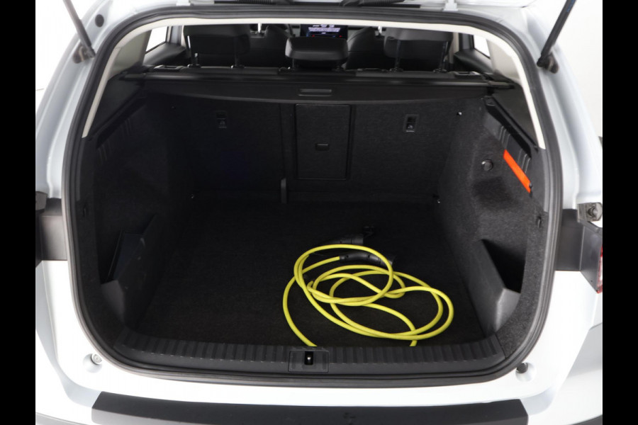 Škoda Enyaq iV 60 BLACKSTYLE SOH ACCU 91 %!! GARANTIE 8-2031* . PARKEERSENSOREN ACHTER . APPLE CARPLAY & ANDRIOD AUTO . CRUISE CONTROL .