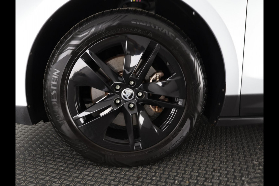 Škoda Enyaq iV 60 BLACKSTYLE SOH ACCU 91 %!! GARANTIE 8-2031* . PARKEERSENSOREN ACHTER . APPLE CARPLAY & ANDRIOD AUTO . CRUISE CONTROL .