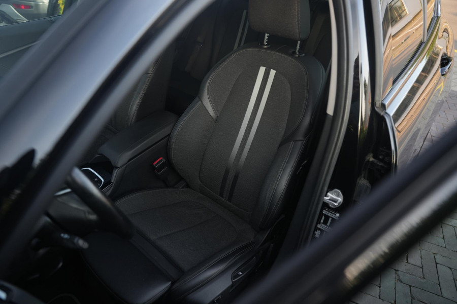 BMW 1-serie 118i Executive Edition Sport stoel stuur verwarming Led