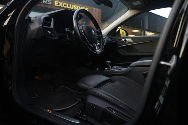 BMW 1-serie 118i Executive Edition Sport stoel stuur verwarming Led