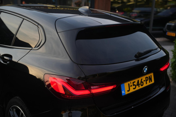 BMW 1-serie 118i Executive Edition Sport stoel stuur verwarming Led