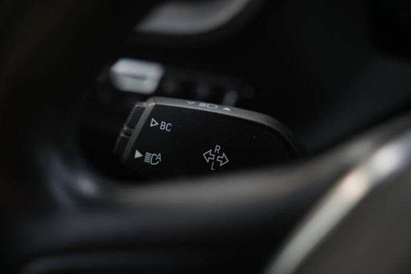 BMW 1-serie 118i Executive Edition Sport stoel stuur verwarming Led
