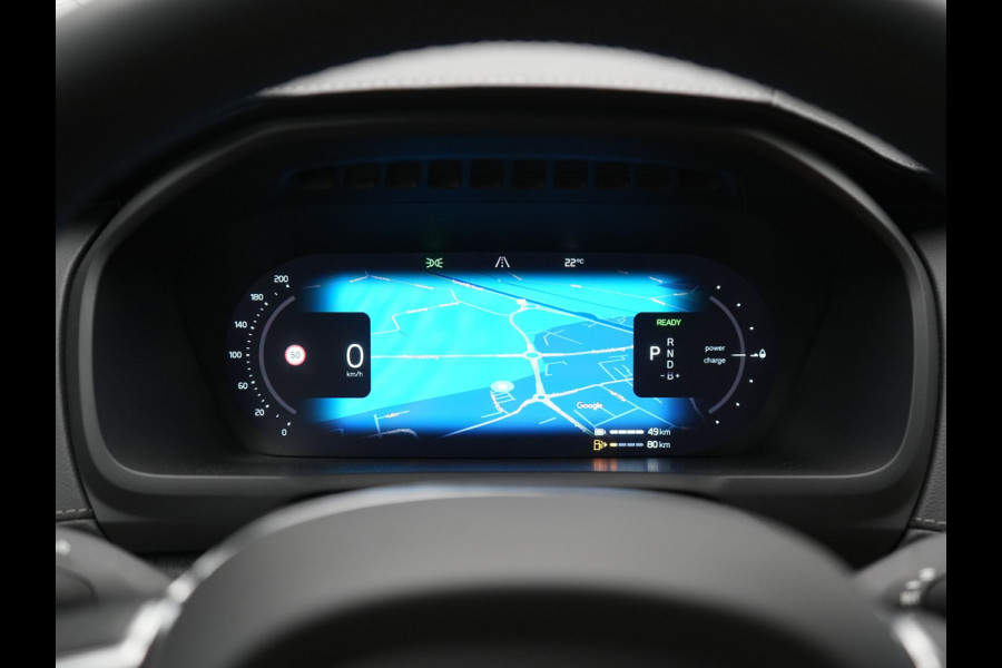Volvo XC90 T8 Recharge AWD Ultimate Dark LONG RANGE 7 Persoons PHEV 455pk Dealer O.H. | Trekhaak Af Fabriek | Luchtvering | Panodak | Adaptive Cruise | Head Up | 360 Camera | Lederen Sportstoelen Massage & Ventilatie & Memory | Harman / Kardon | Keyless | Blis | Stoelen & Stuur Verwarmd | Plug In Hybrid |