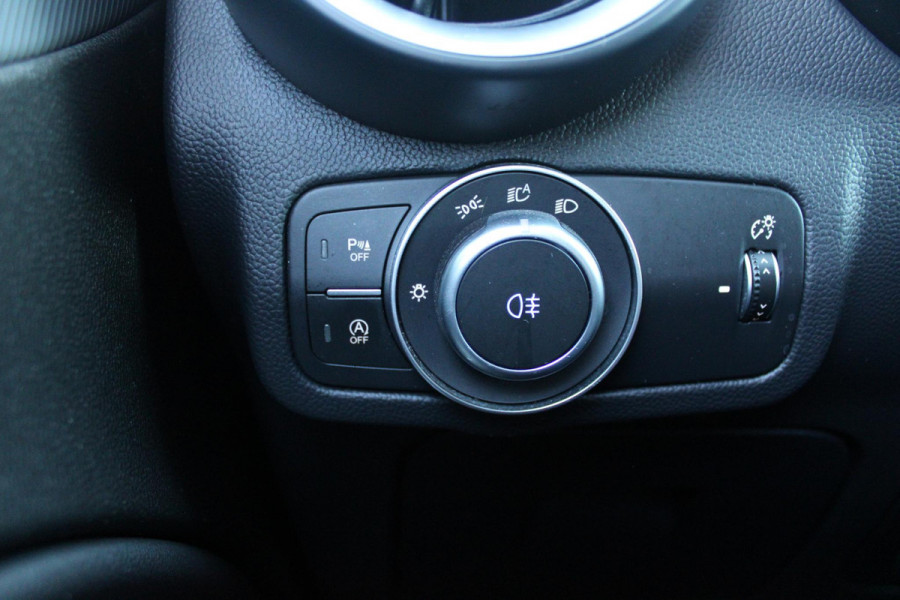 Alfa Romeo Stelvio 2.0 T 280PK Q4 AWD B-Tech | DRIVER ASSISTENCE PACK2: | ACHTERUITRIJCAMERA | PARKEERSENSOREN VOOR / ACHTER | DODEHOEKDETECTIE | DIMMENDE BINNENSPIEGEL | CONVENIENCE PACK: | KEYLESS ENTRY / START | WARMTE WERENDE VOORRUIT | ELEKTRSICHE STOELVERSTELLING MET GEHEUGEN | ELEKTRISCH VERWARMEDE VOORSTOELEN | ELEKTRISCH VERWARMBAAR STUURWIEL | LEDEREN BEKLEDING | RODE REMKLAUWEN | 19"INCH LICHTMETALEN VELGEN | BI-XENON KOPLAMPEN MET SPROEIINSTALATIE | ELEKTRISCHE ACHTERKLEP | NAVIGATIE | DAB+ RADIO | ADAPTIVE CRUISE CONTROL |