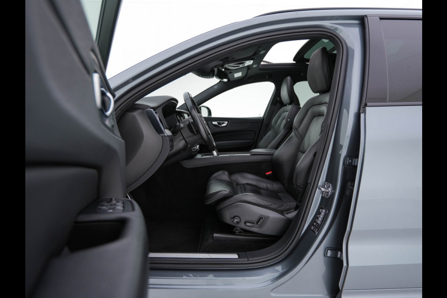 Volvo XC60 2.0 B5 R-Design Business Pro (INCL-BTW) Aut. *PANO | LEATHER | MEMORY-PACK | HEATED-SPORTSEATS | CAMERA | NAVI-FULLMAP | SHIFTPADDLES | PRIVACY-GLASS | AIRSUSPENSION | ECC | PDC | CRUISE | 19''ALU