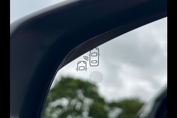 Peugeot 3008 1.6 HYbrid 225 GT | Plug-in Hybrid | Focal Audio | Rijklaar geleverd incl 12 maanden BOVAG garantie!