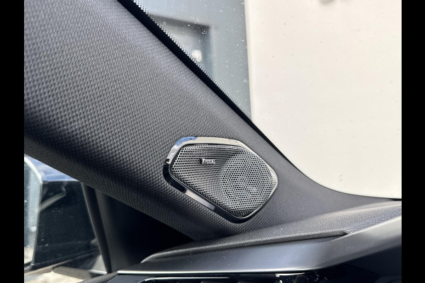 Peugeot e-408 GT Avantage 58 kWh | Warmtepomp | Pano | Massage | Stoelverw | 360 camera