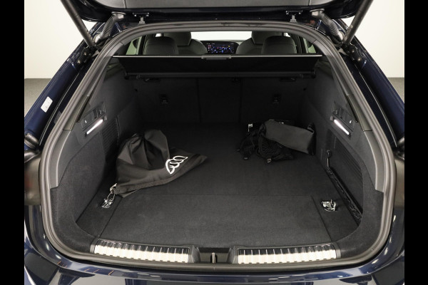 Audi A6 Avant Avant S edition e-hybrid 299 pk | Exterieurpakket zwart | S-interieur sportstoelen | Tech plus | Elektrisch instelbare voorstoelen |