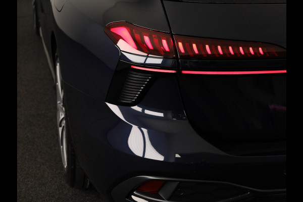 Audi A6 Avant Avant S edition e-hybrid 299 pk | Exterieurpakket zwart | S-interieur sportstoelen | Tech plus | Elektrisch instelbare voorstoelen |