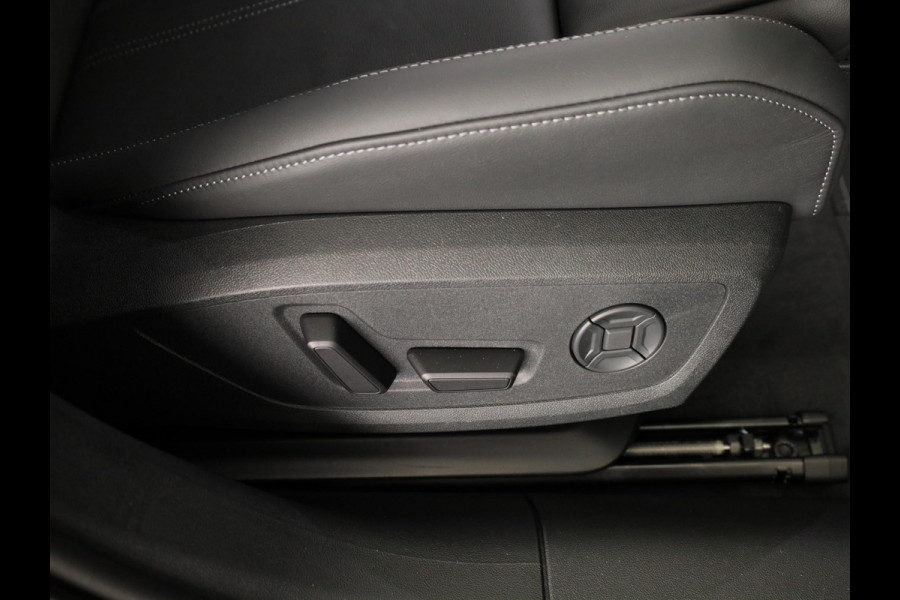 Audi A6 Avant Avant S edition e-hybrid 299 pk | Exterieurpakket zwart | S-interieur sportstoelen | Tech plus | Elektrisch instelbare voorstoelen |