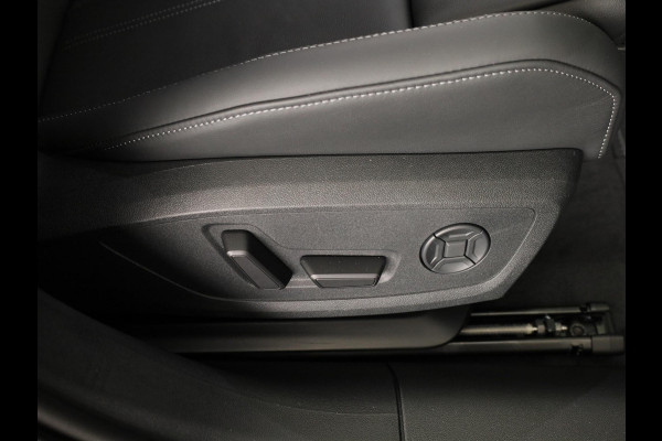 Audi A6 Avant Avant S edition e-hybrid 299 pk | Exterieurpakket zwart | S-interieur sportstoelen | Tech plus | Elektrisch instelbare voorstoelen |