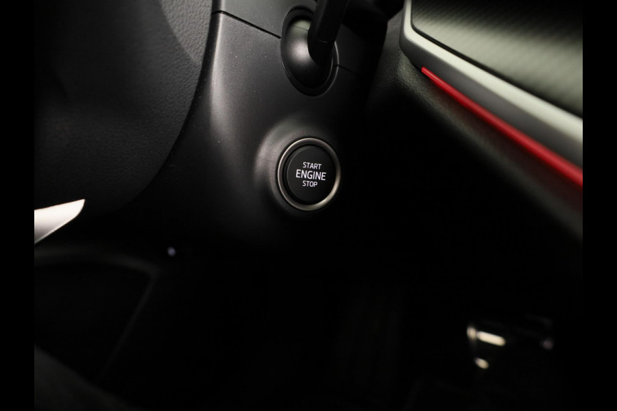 Škoda Enyaq 85 Sportline 286pk | Panoramadak | 20 inch | Sportstoelen | Adaptive Cruise | Blind Spot