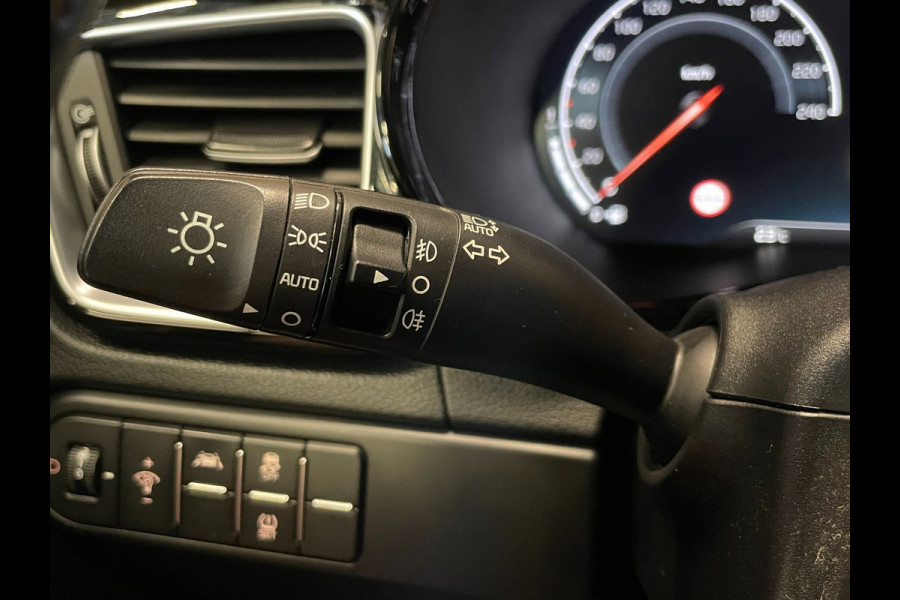 Kia Ceed Sportswagon 1.4 T-GDi GT-Line|141PK|AUTOMAAT|AFN.TREKHAAK|ACC|PANO|DIGITAL COCKPIT|CARPLAY|CAMERA|STOEL+STUURVERW|NAP|NL|