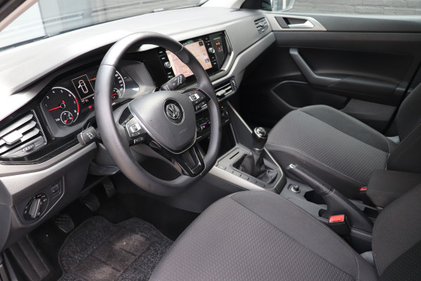 Volkswagen Polo 1.0 TSI Comfortline Carplay Cruise Navi