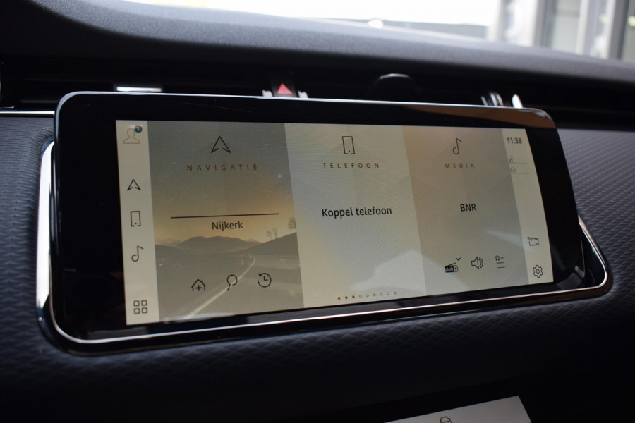 Land Rover Range Rover Evoque 1.5 P300e AWD SE | R-Dynamic | Trekhaak | Leer | Camera