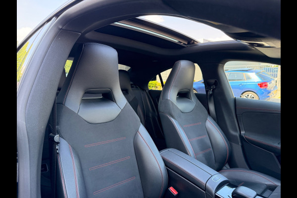 Mercedes-Benz CLA-Klasse 200 AMG|Pano|Ambient Lights|Night|Memory|Camera|Keyless|