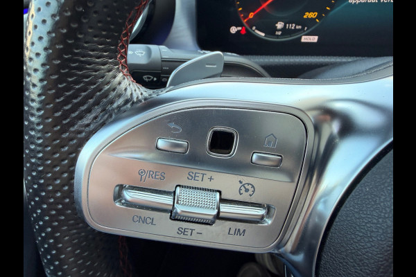 Mercedes-Benz CLA-Klasse 200 AMG|Pano|Ambient Lights|Night|Memory|Camera|Keyless|