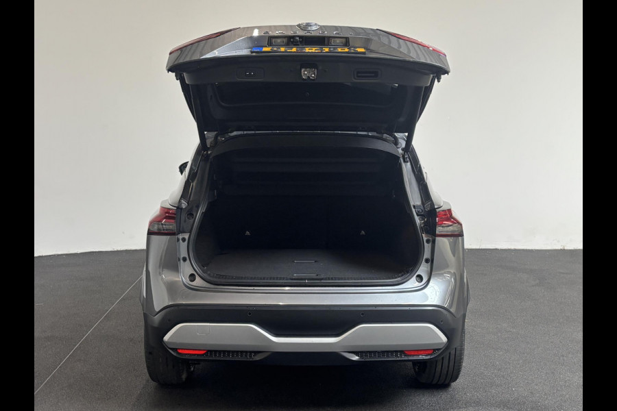 Nissan QASHQAI 1.3 MHEV DIG-T 158pk Xtronic Tekna+ Navigatie Apple Carplay/Android Auto Parkeersensoren 360 camera Adaptive cruise control Elektrisch panoramadak achterklep en bestuurderstoel Stoel-en stuurverwarming