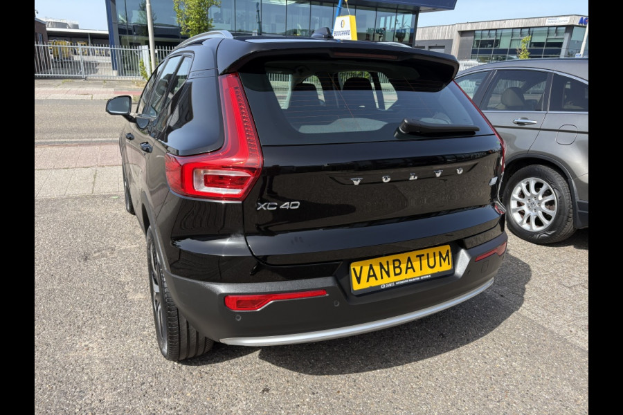 Volvo XC40 1.5 T4 Plug-in PHEV hybrid | Facelift | Parkeerpakket