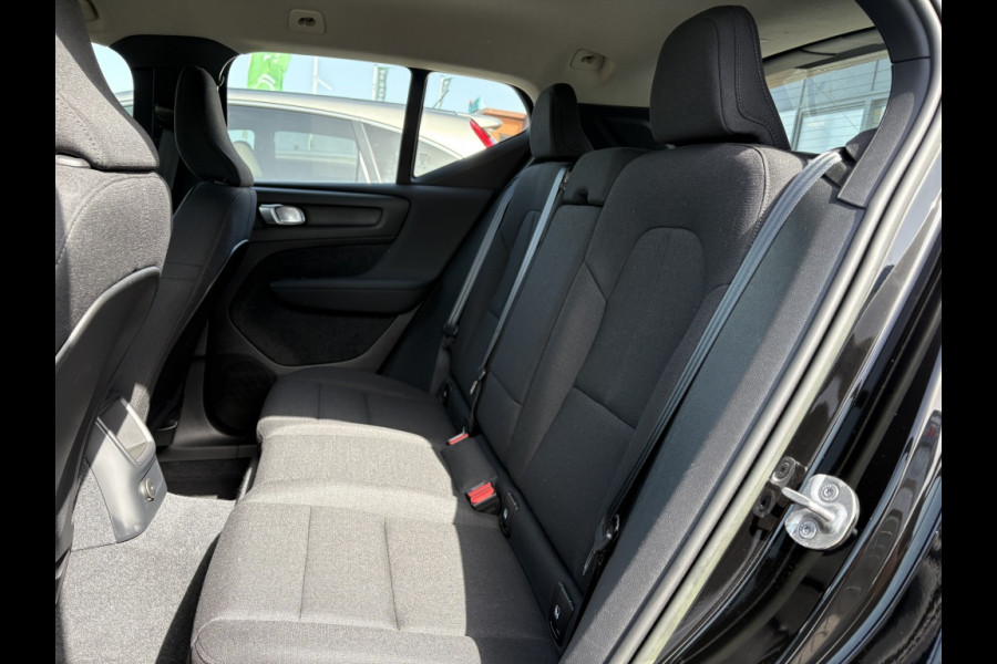 Volvo XC40 1.5 T4 Plug-in PHEV hybrid | Facelift | Parkeerpakket