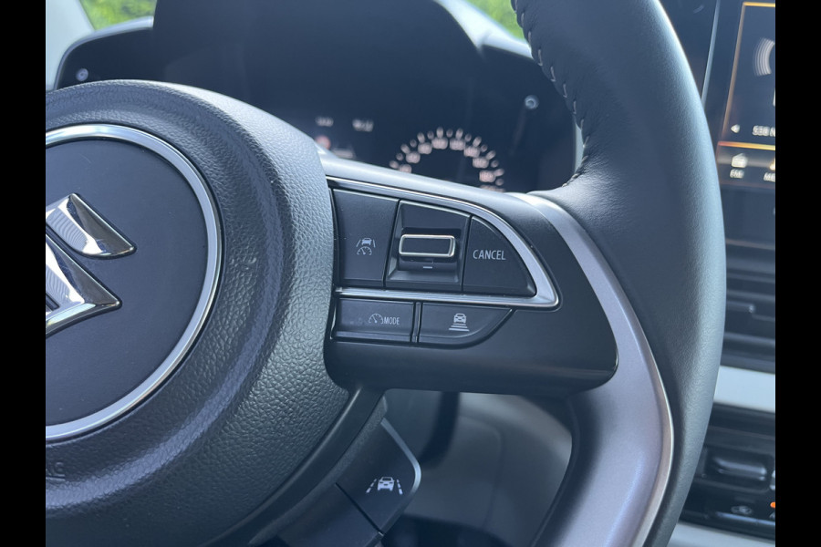 Suzuki Swift 1.2 Select Smart Hybrid 81pk (60kW) | Camera | Carplay | Navi | Keyless | Dodehoek | Adapt. Cruise | etc. etc.
